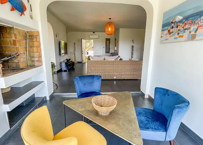 Trinidad Di Porto-vecchio * 维琪奥港